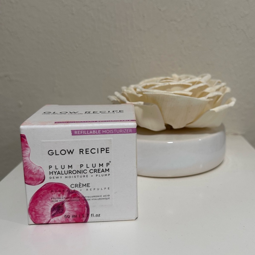 NIB Glow Recipe Plum Plump Hyaluronic Crème 1.7 oz-Full Size‎